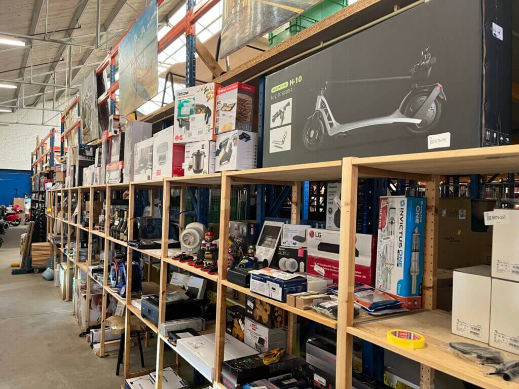 Verkopen via veiling van goederen en voorraad via een professionele online veiling met actieve kopers en transparante afhandeling.