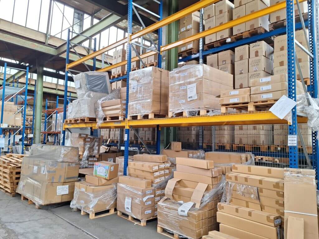 Retouren opkopen? Wij bieden een betrouwbare en snelle oplossing voor uw voorraad.