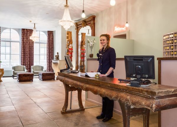 Heeft u overtollige restaurantvoorraad? Wij kopen alles op, van keukenapparatuur tot meubilair, en regelen een snelle en efficiënte afhandeling.