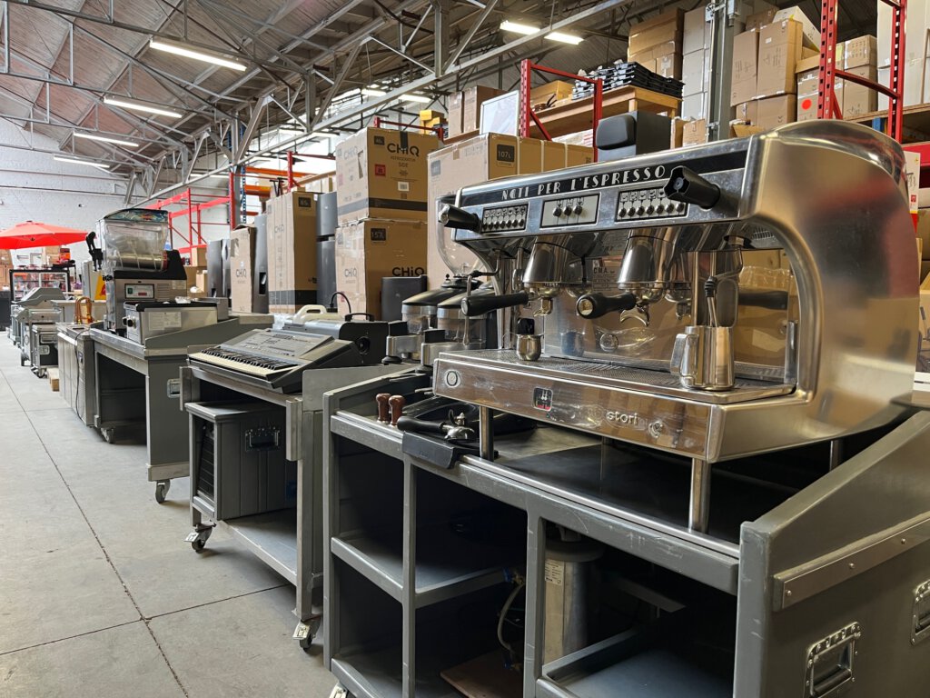 Complete horeca-inventaris klaar voor opkoop of online veiling via Veilinghuis Nederland