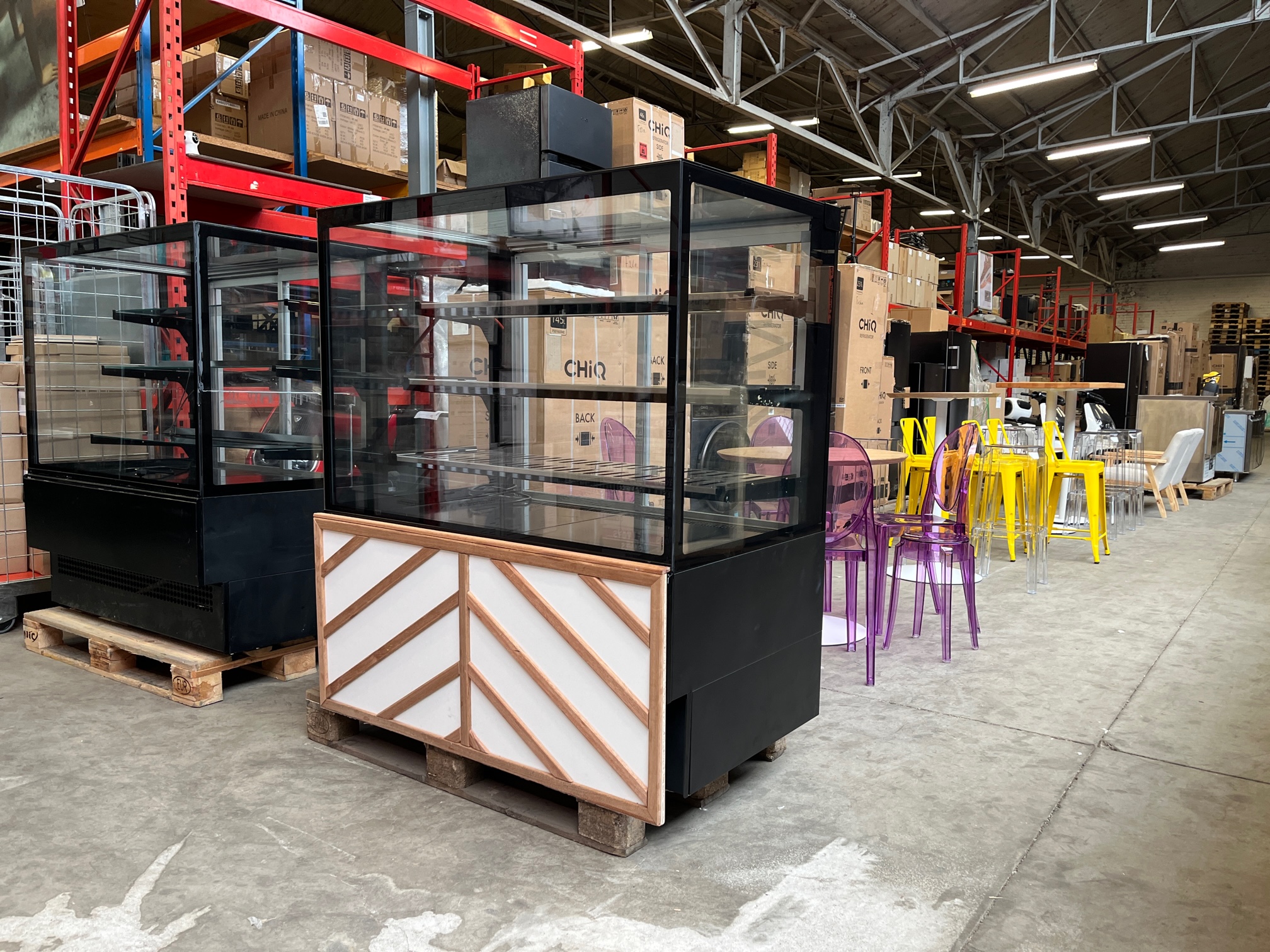 Divers aanbod van horeca-voorraad in een online veilingomgeving