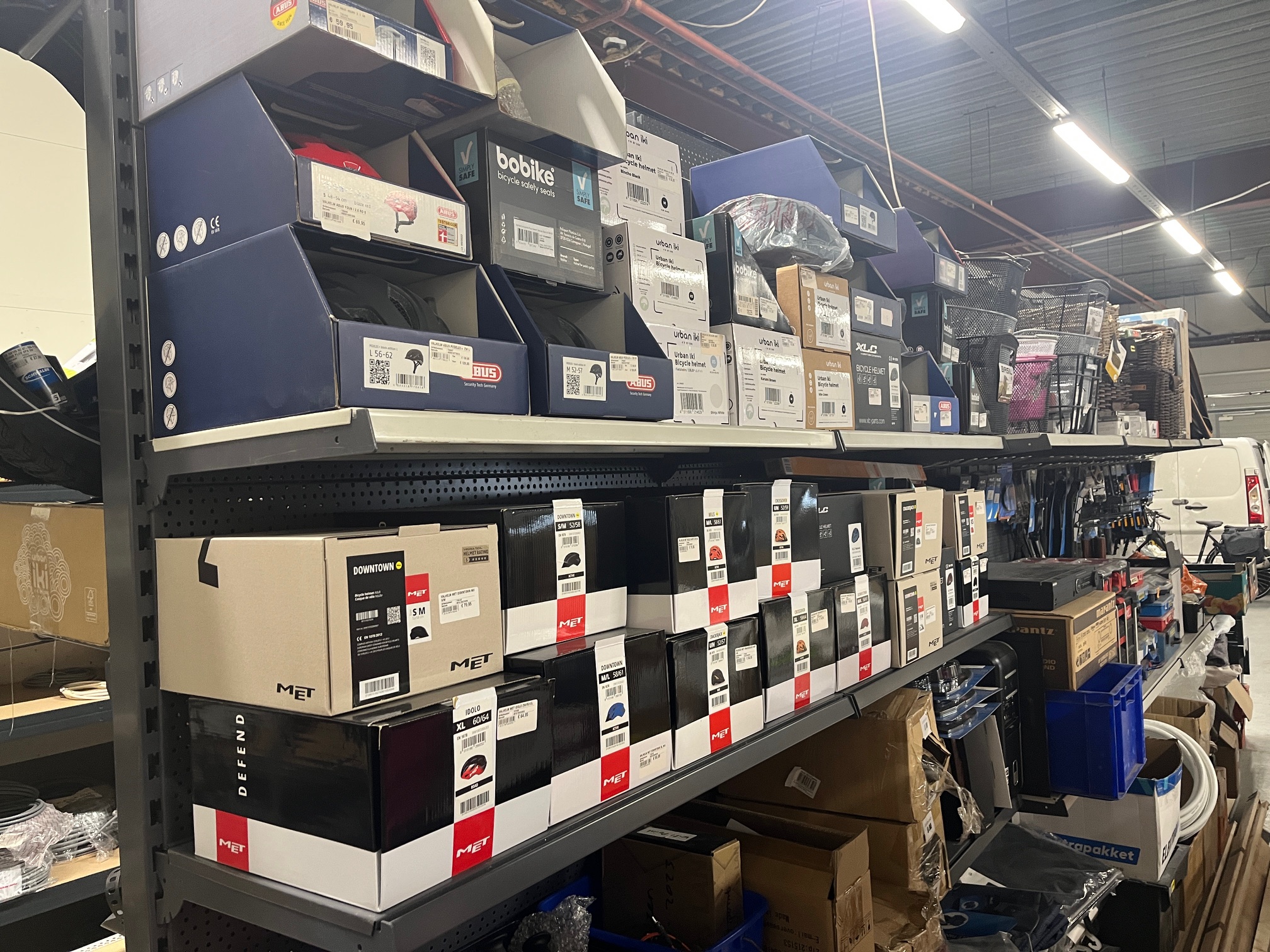 Fietsenwinkel De Fietsroute inventaris verkocht via online veiling Veilinghuis Nederland