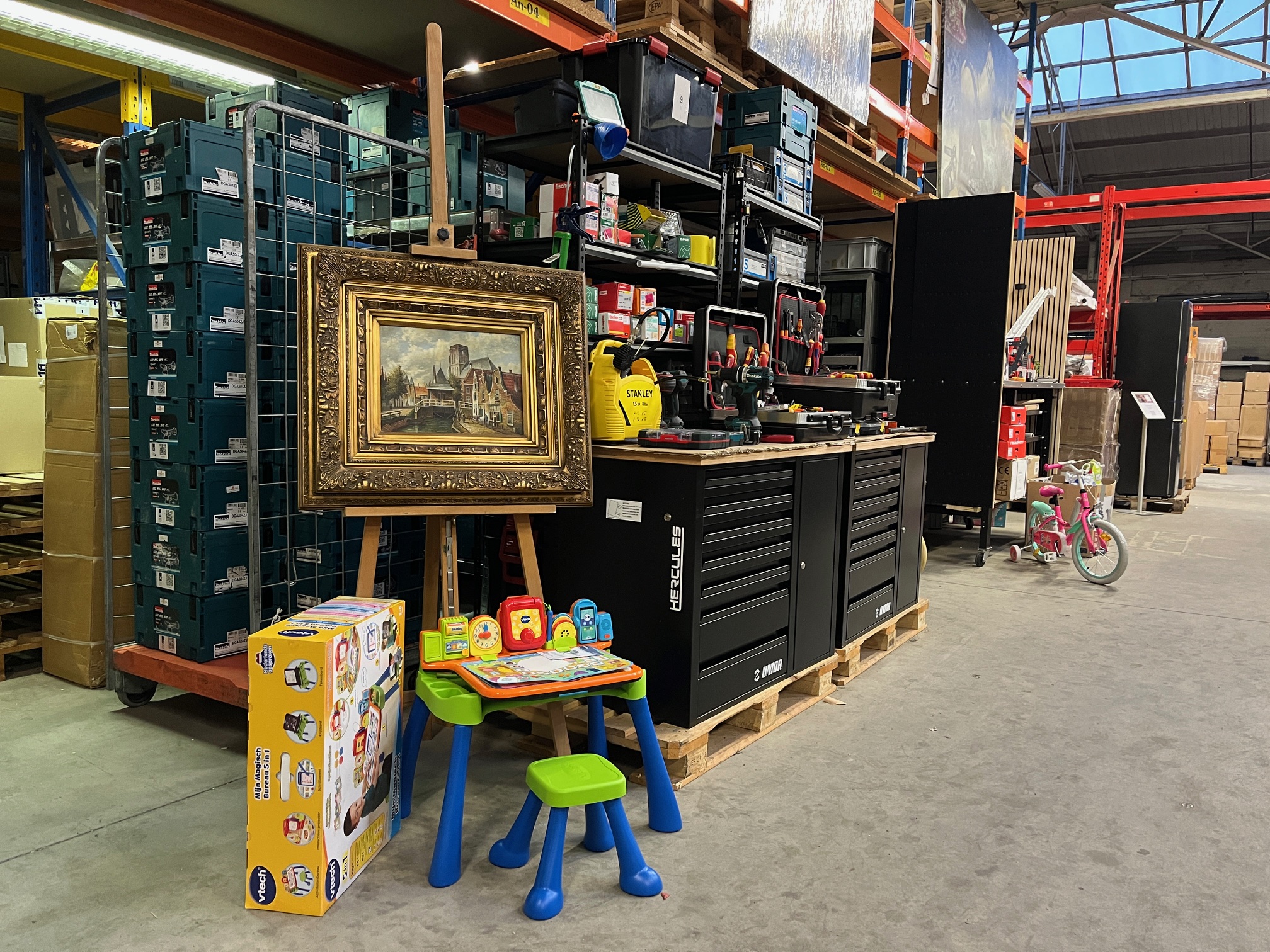 Opkoper winkelvoorraad – directe inkoop van winkelartikelen, retouren en overstocks.