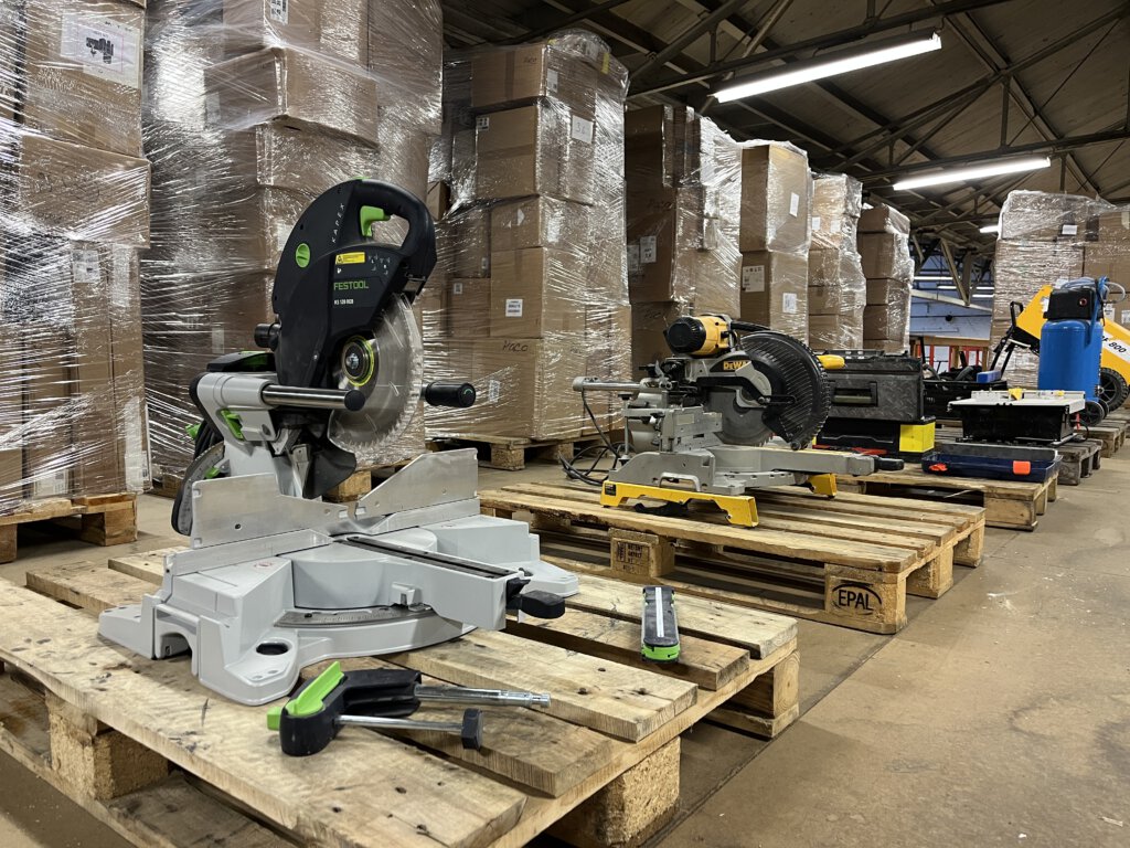 Professionele opkoper gereedschap – restpartijen en machines verkopen via Veilinghuis Nederland