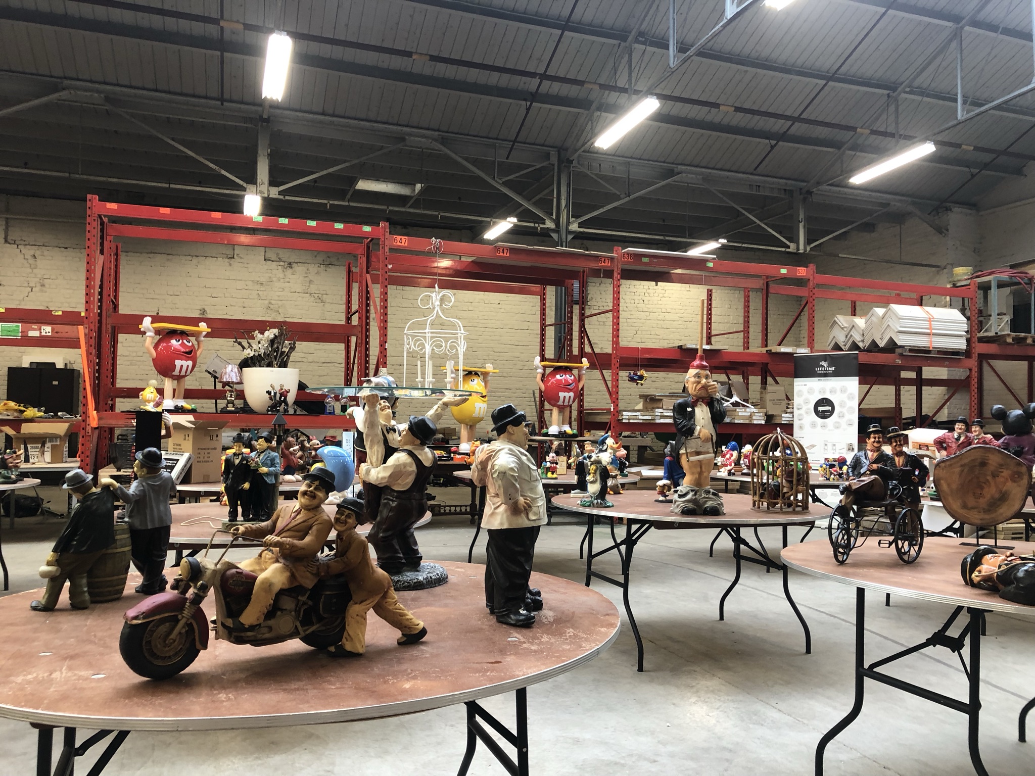 Verzamelobjecten verkopen aan ervaren opkoper bij Veilinghuis Nederland