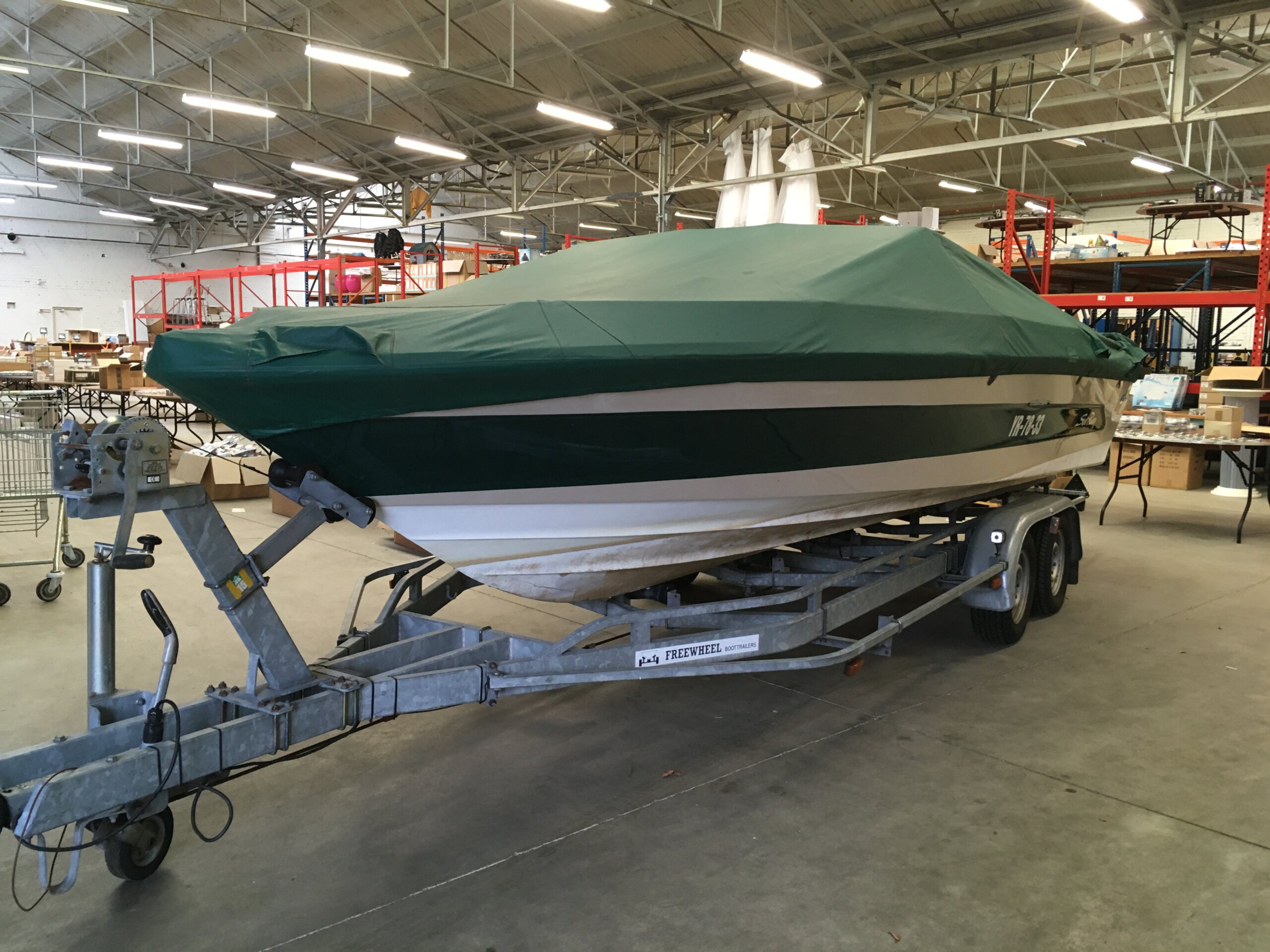 Boten, speedboten en sloepen inbrengen voor online veiling Watersportboten professioneel ingebracht voor veiling