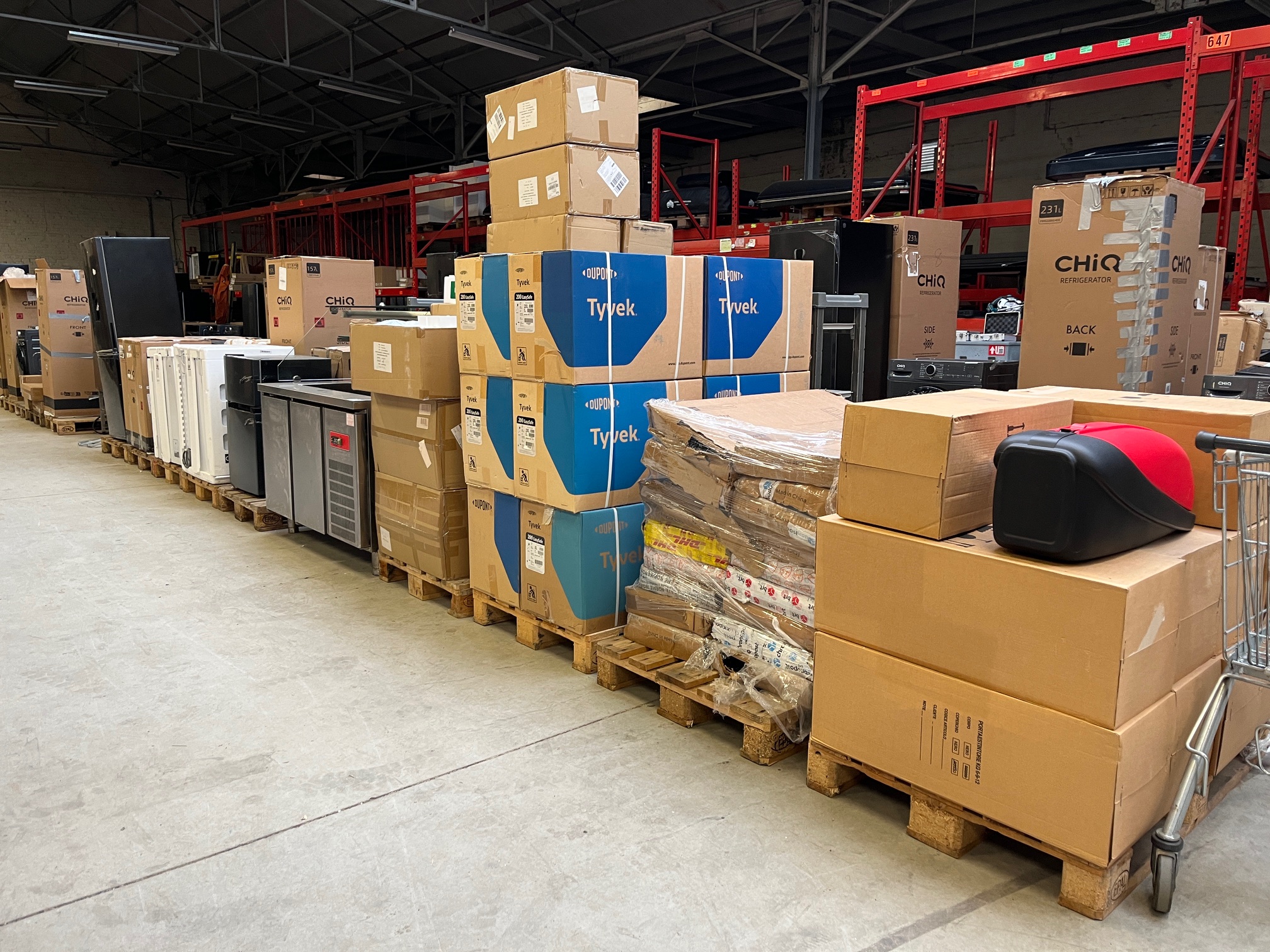 Gereedschap kavels opgesteld voor online veiling