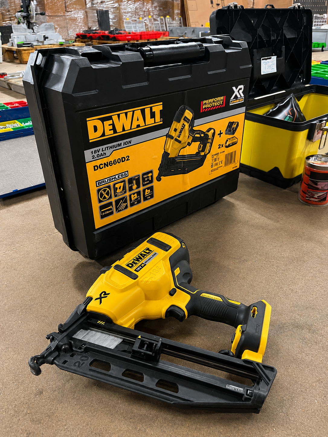 Professioneel accu gereedschap van Makita en DeWalt dat is opgekocht.