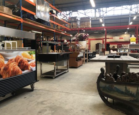 Van restaurantmeubilair tot keukenapparatuur – wij kopen uw horeca-inventaris voor een eerlijke prijs