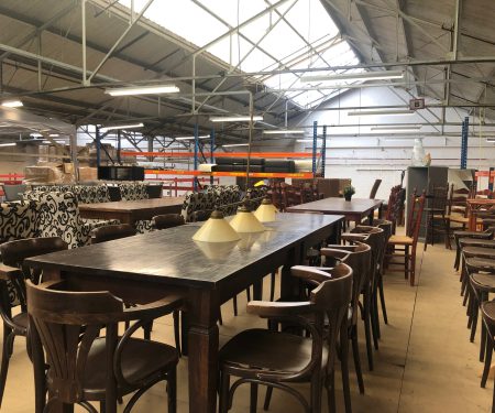 Online veiling van een horeca inventaris in Hoogeveen.