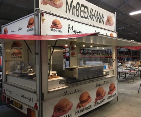 Horeca-opkoper voor meubels en apparatuur – verkoop uw overtollige inventaris snel en voor een eerlijke prijs.