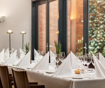 Restaurantinrichting opkopen door Veilinghuis Nederland voor snelle verkoop.