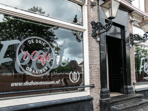 Bedrijfsbeëindiging van 't Café in Assen.